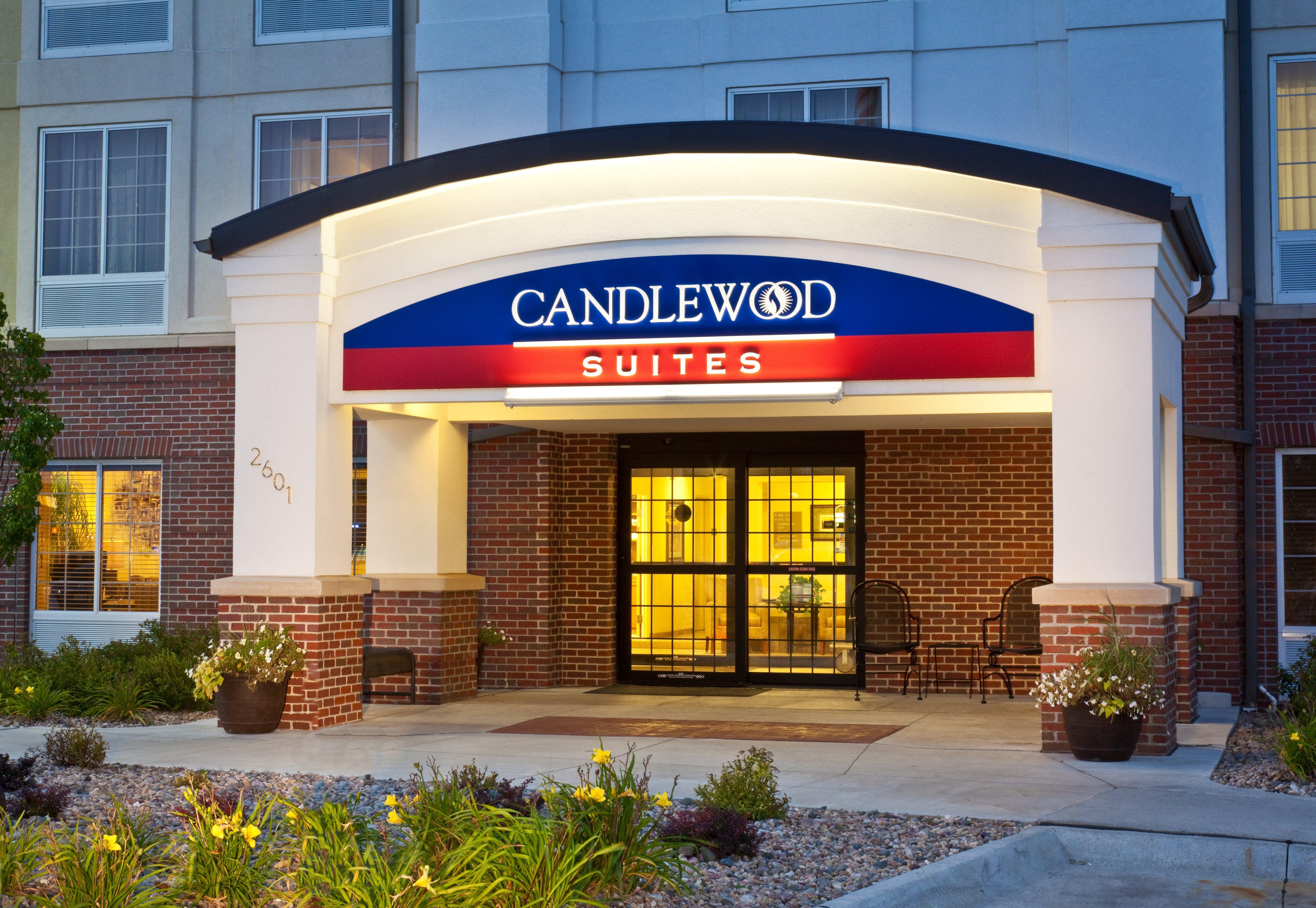 Candlewood Suites Omaha Airport Exterior photo